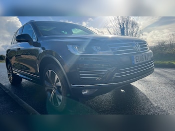 Used Volkswagen Touareg 2016 for sale - 78545211: Photo