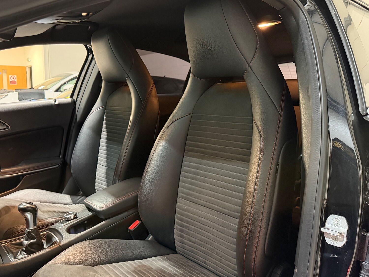 Used Mercedes-Benz A-Class 2015 for sale - 77786348: Photo 10