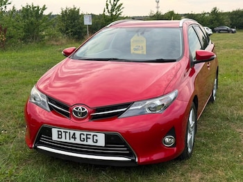 Used Toyota Auris 2014 for sale - 79047307: Photo