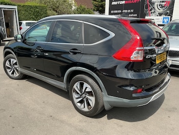 Used Honda CR-V 2015 for sale - 79179401: Photo