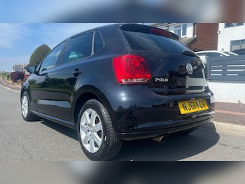 Used Volkswagen Polo 2011 for sale - 78558397: Photo