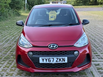 Used Hyundai i10 2018 for sale - 78829313: Photo