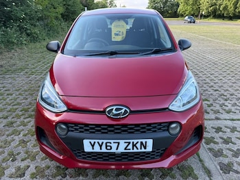 Used Hyundai i10 2018 for sale - 78829313: Photo