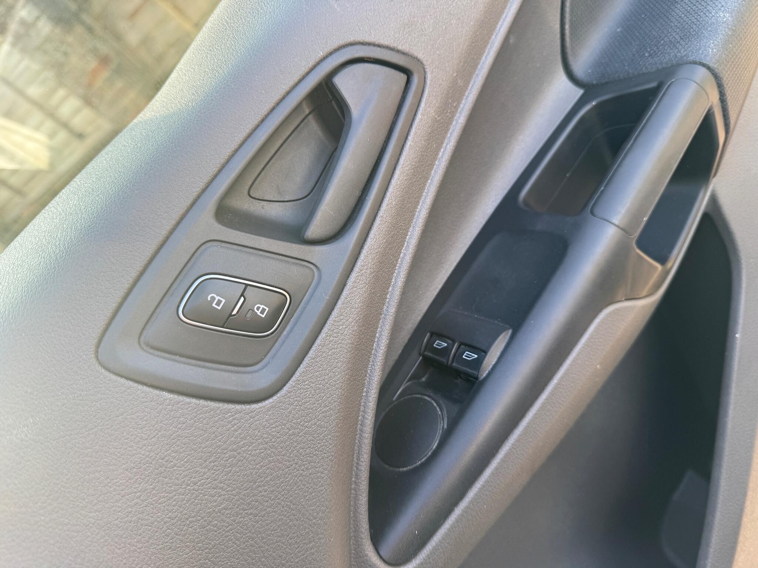 Used Ford Transit Connect 2018 for sale - 77966528: Photo 17