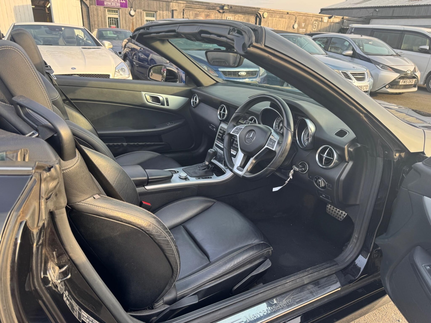 Used Mercedes-Benz SLK 2014 for sale - 77946262: Photo 23