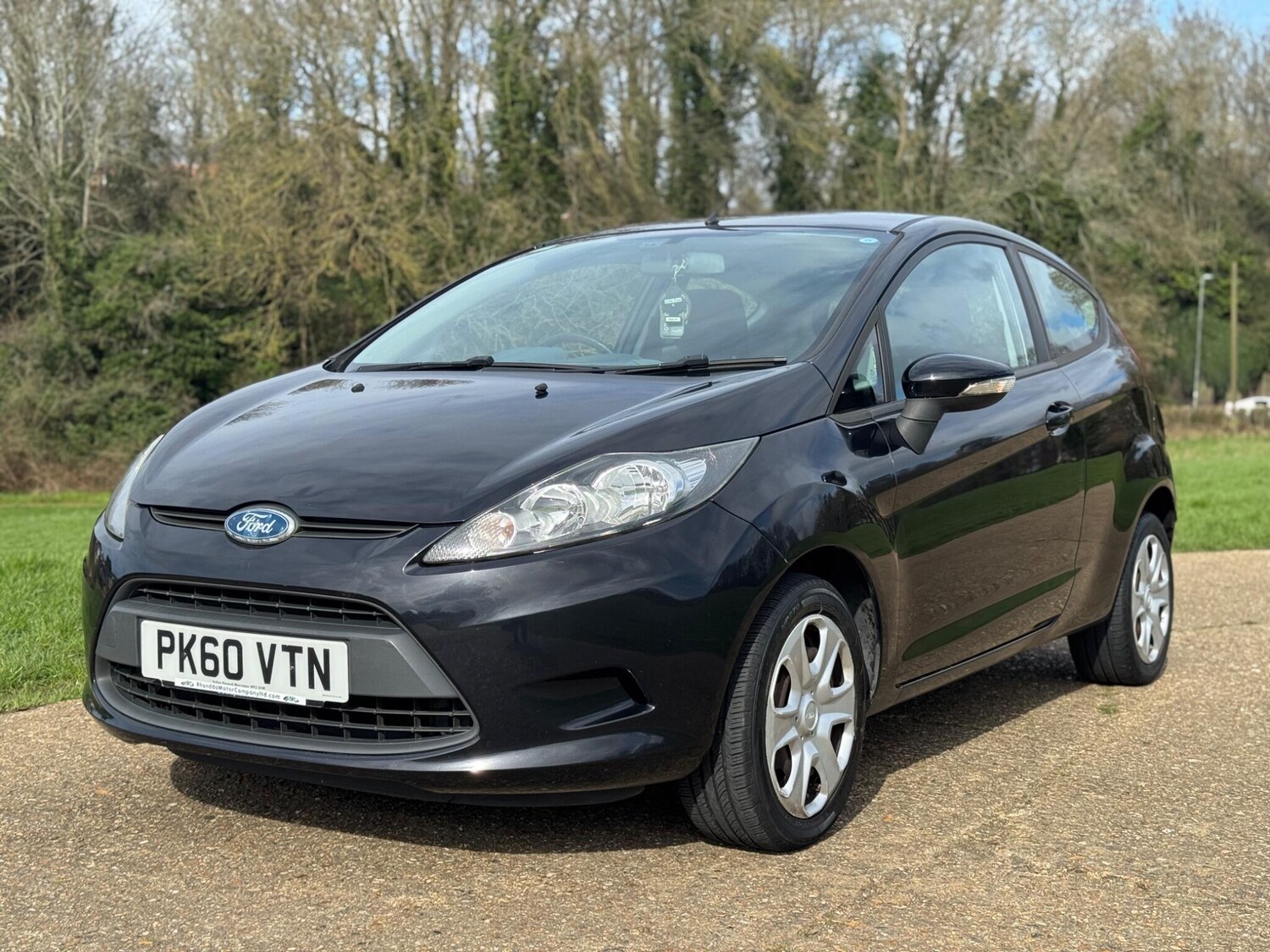 Used Ford Fiesta 2010 for sale - 78009261: Photo 3