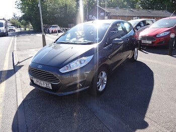 Used Ford Fiesta 2017 for sale - 78436401: Photo