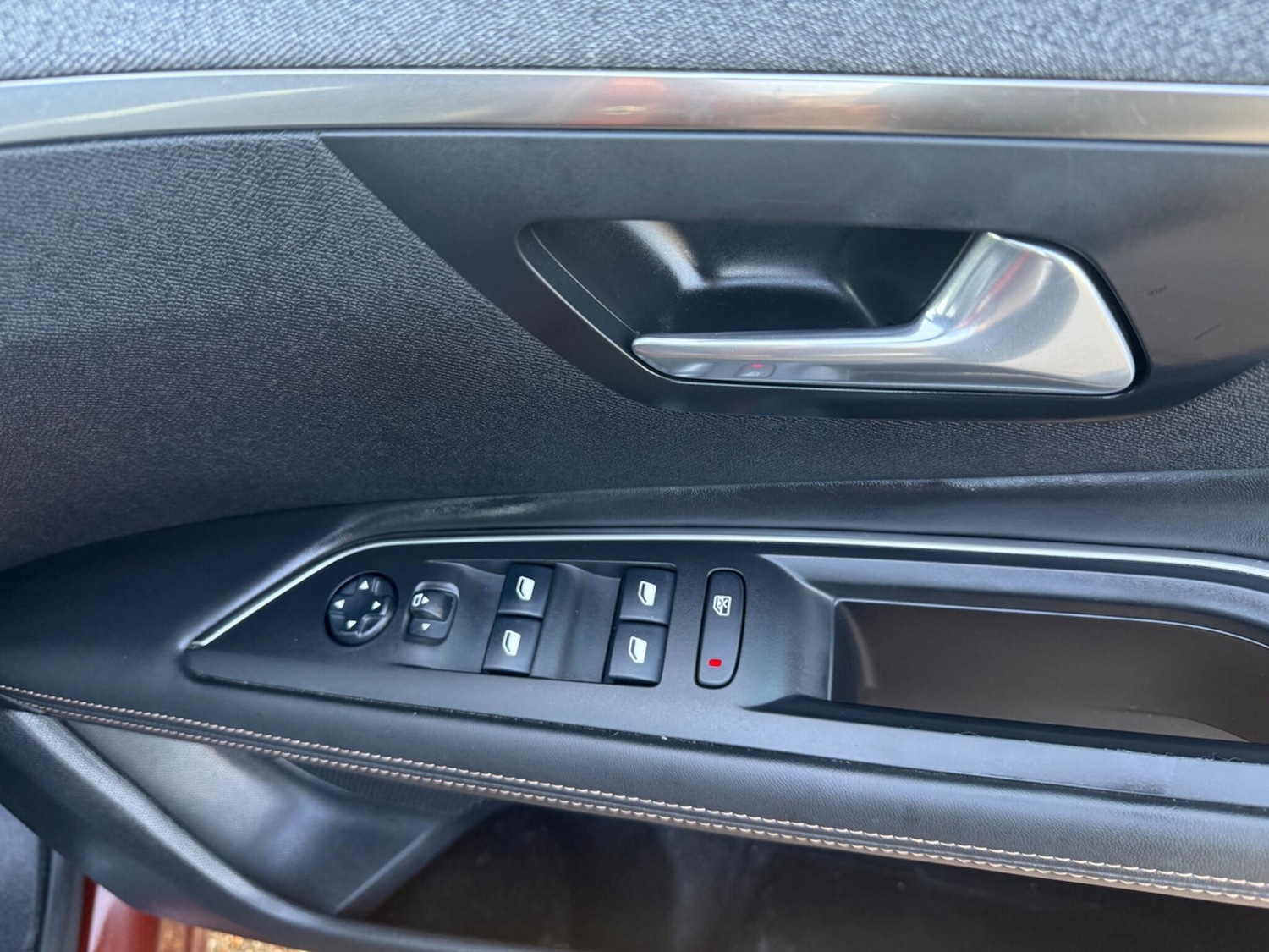 Used Peugeot 3008 2018 for sale - 78002014: Photo 11