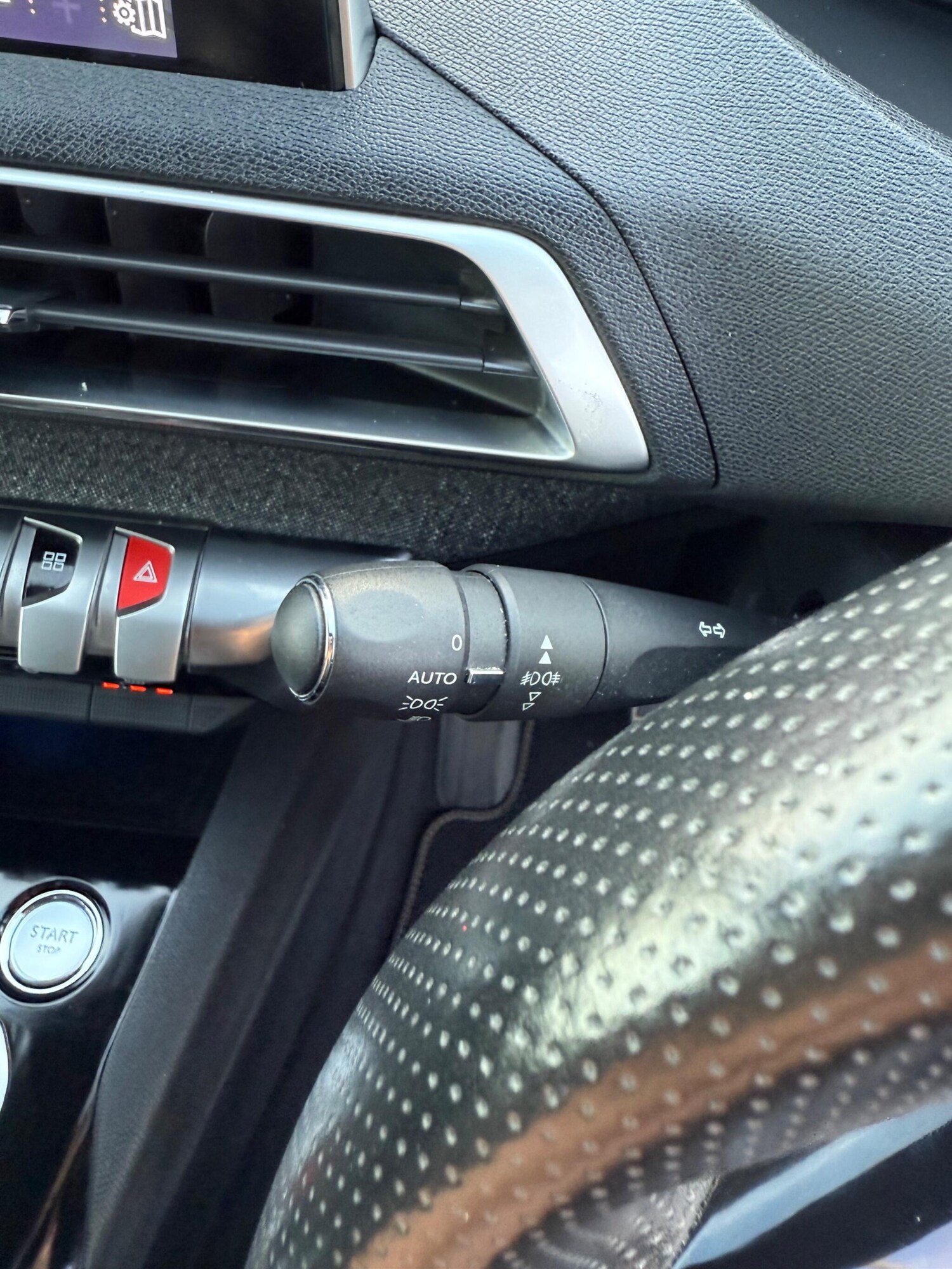 Used Peugeot 3008 2018 for sale - 78002014: Photo 17