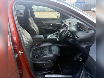 Used Peugeot 3008 2018 for sale - 78002014: Photo