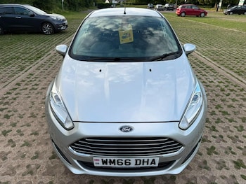 Used Ford Fiesta 2016 for sale - 79047304: Photo