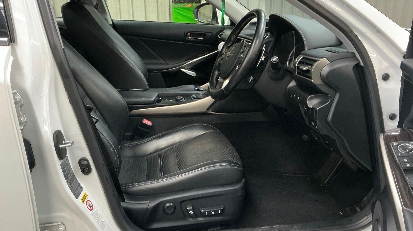 Used Lexus IS 2014 for sale - 78141033: Photo 1