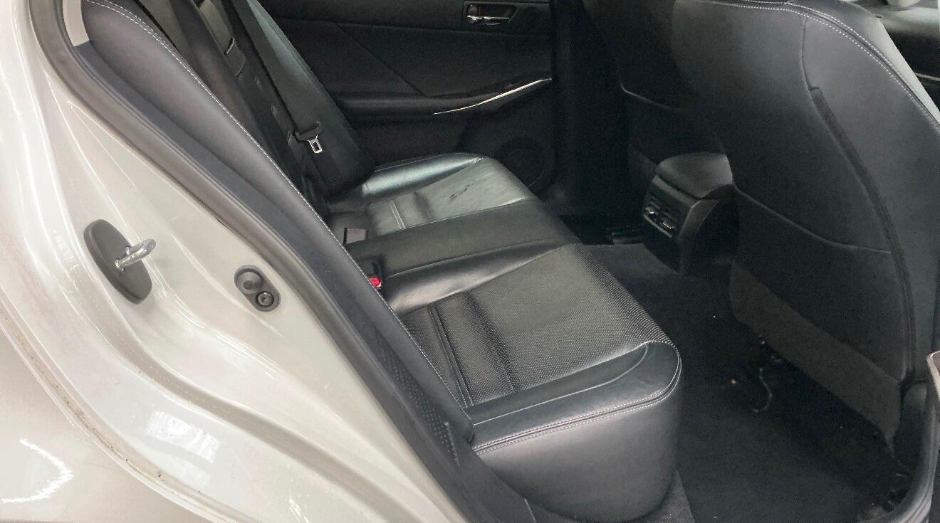 Used Lexus IS 2014 for sale - 78141033: Photo 2