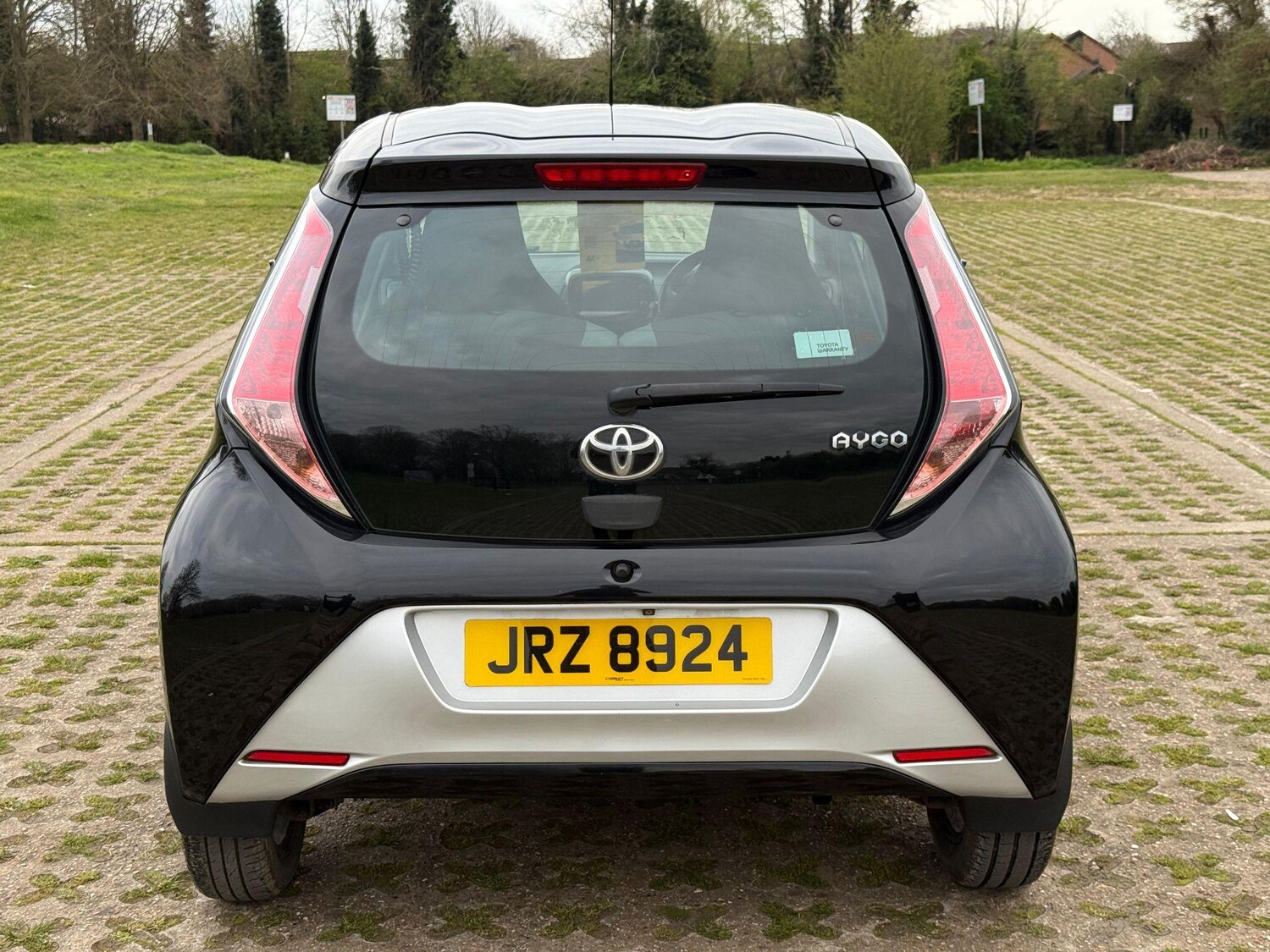 Used Toyota AYGO 2015 for sale - 78118247: Photo 15