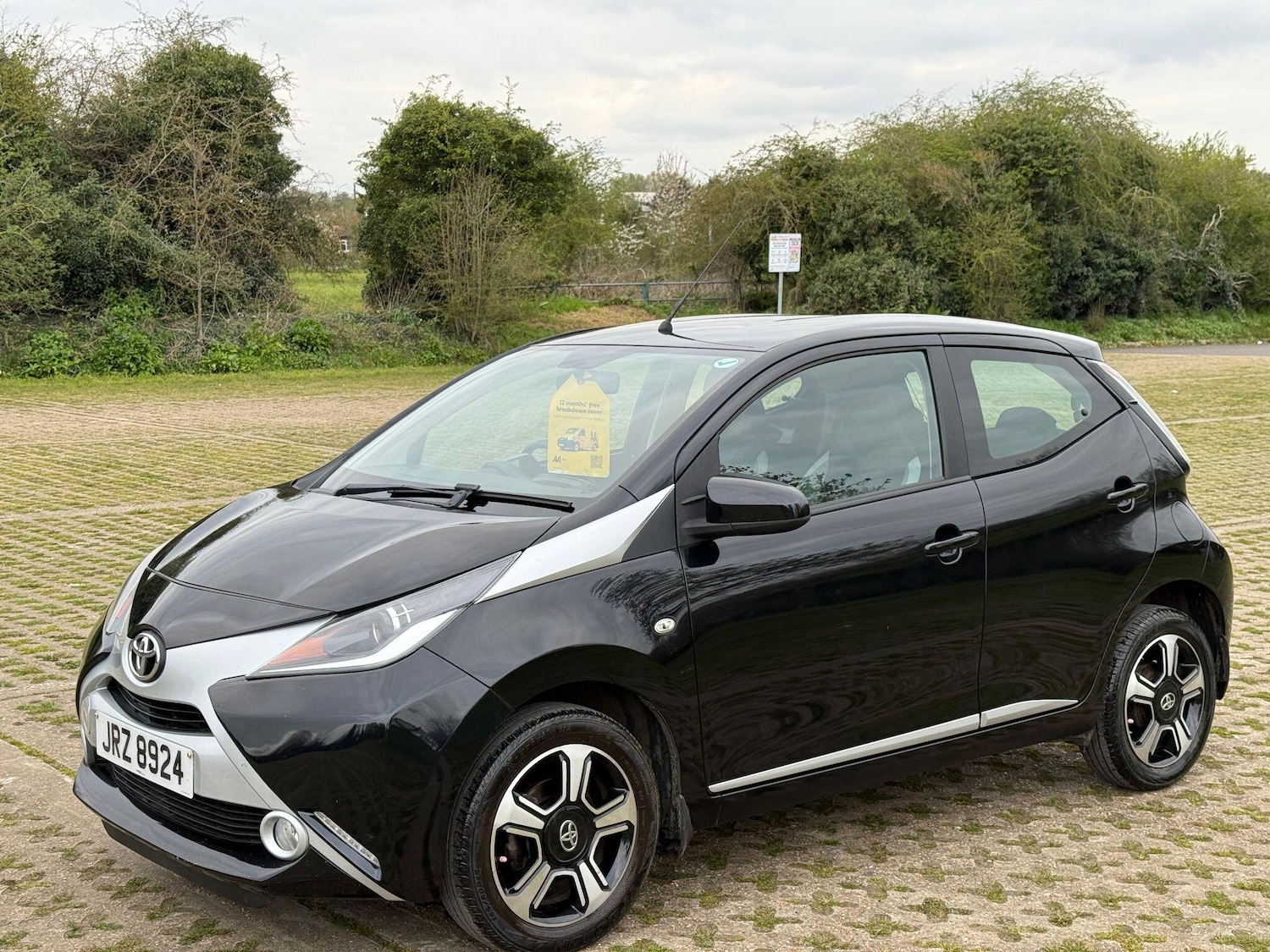 Used Toyota AYGO 2015 for sale - 78118247: Photo 6