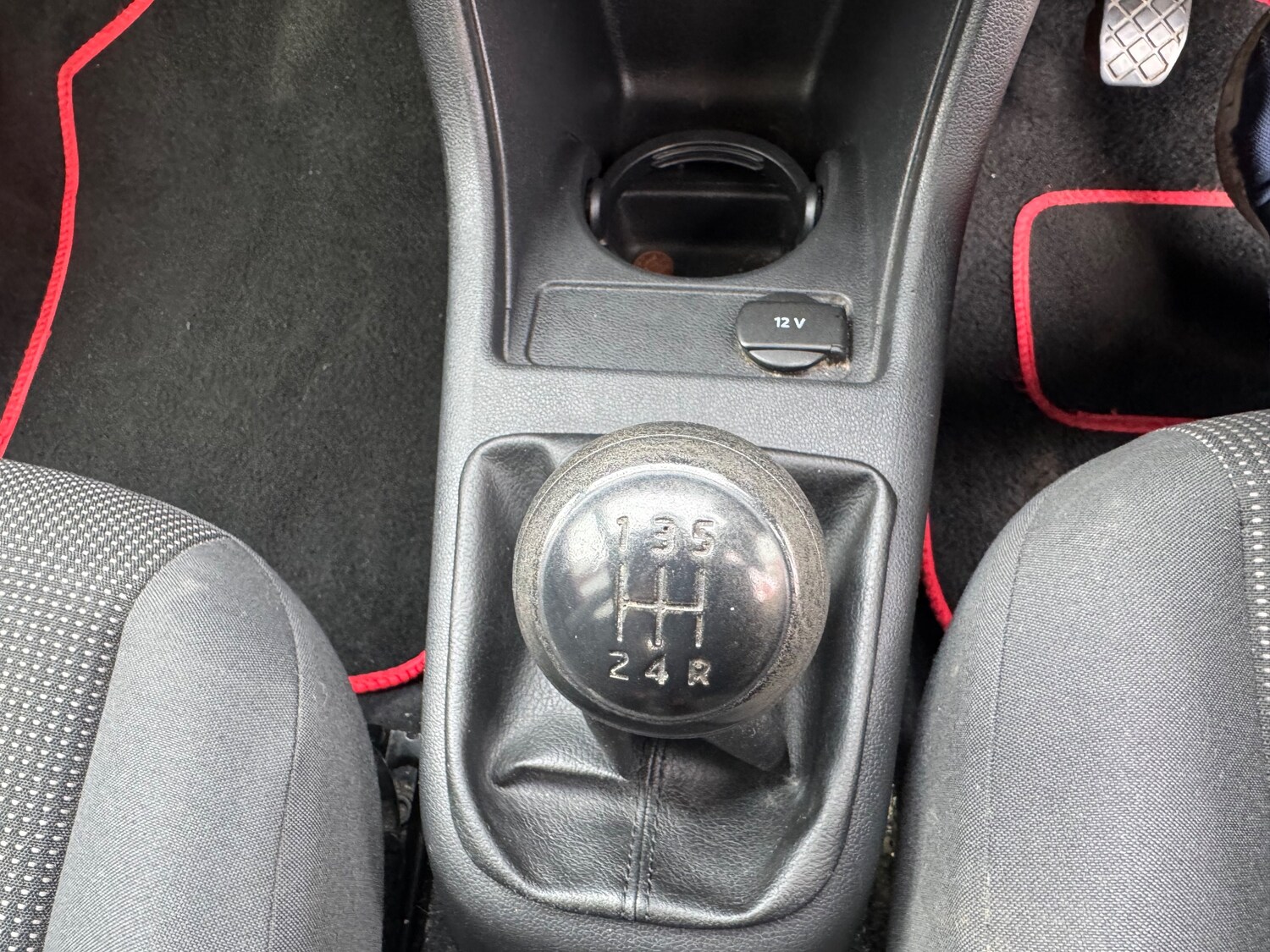 Used Volkswagen up! 2013 for sale - 78022580: Photo 12