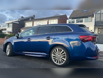 Used Toyota Avensis 2015 for sale - 78545205: Photo