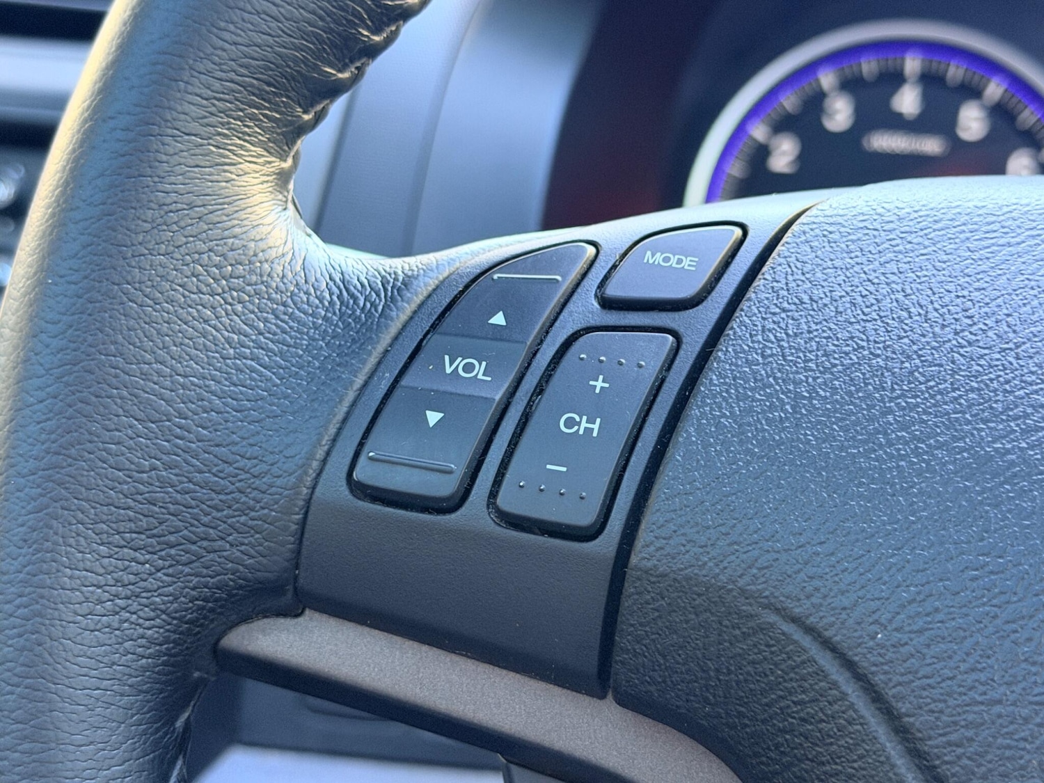 Used Honda CR-V 2010 for sale - 78220954: Photo 16