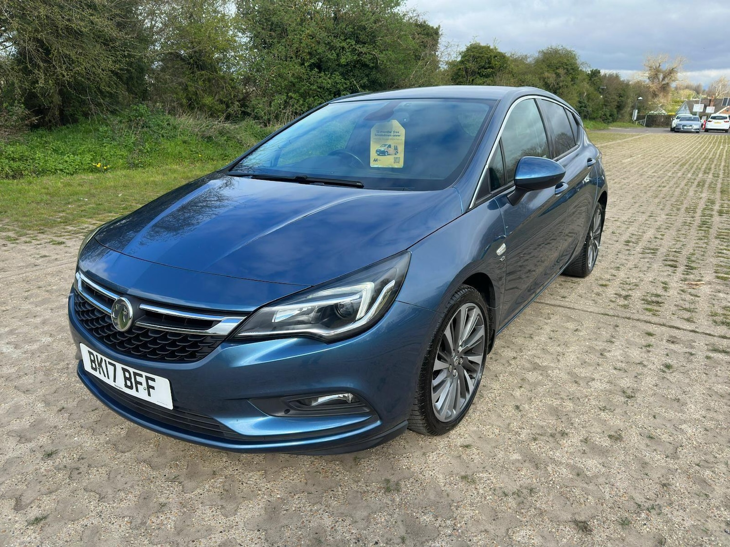 Used Vauxhall Astra 2017 for sale - 78118248: Photo 2