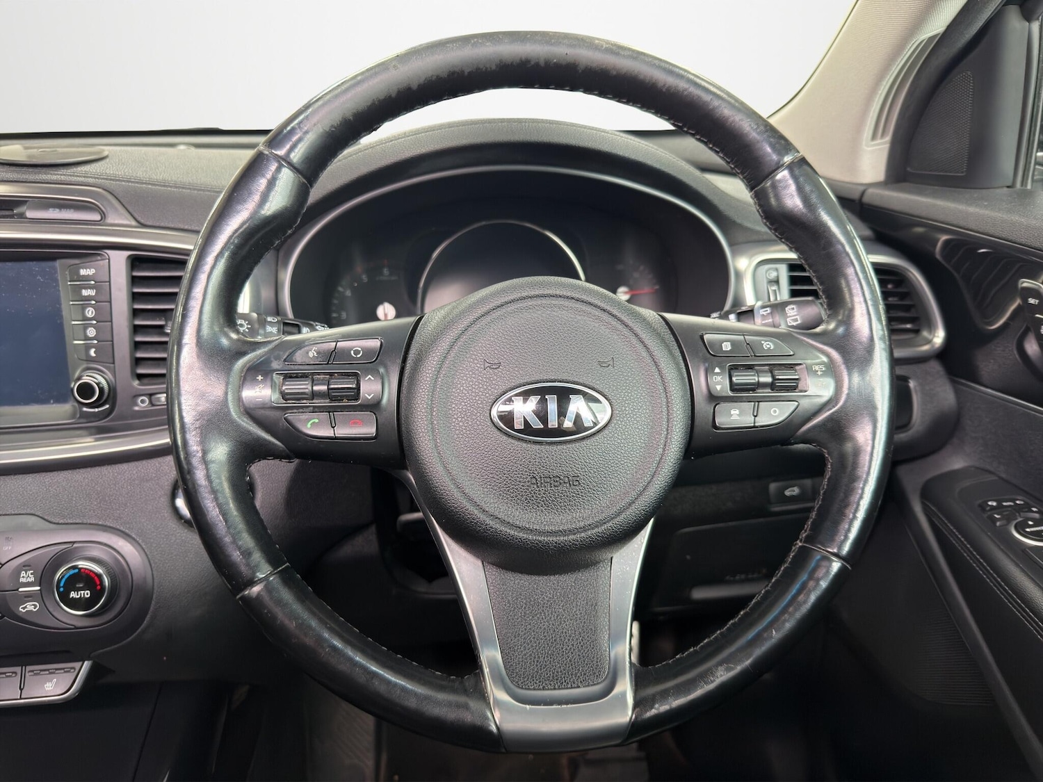 Used Kia Sorento 2016 for sale - 78148632: Photo 11