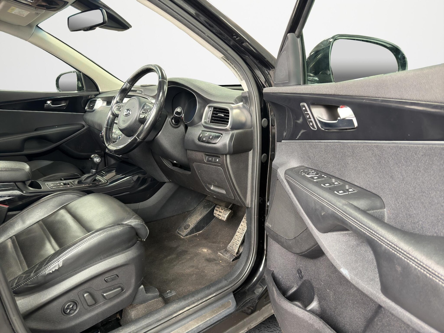 Used Kia Sorento 2016 for sale - 78148632: Photo 15