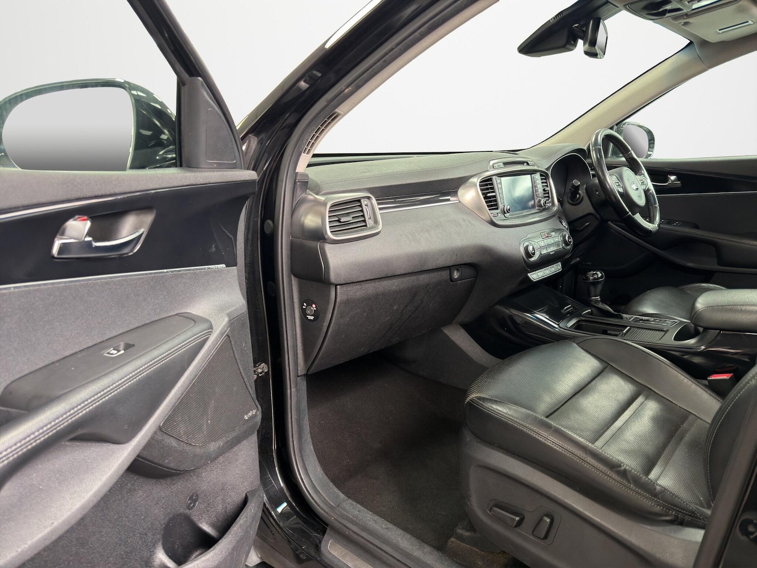 Used Kia Sorento 2016 for sale - 78148632: Photo 16