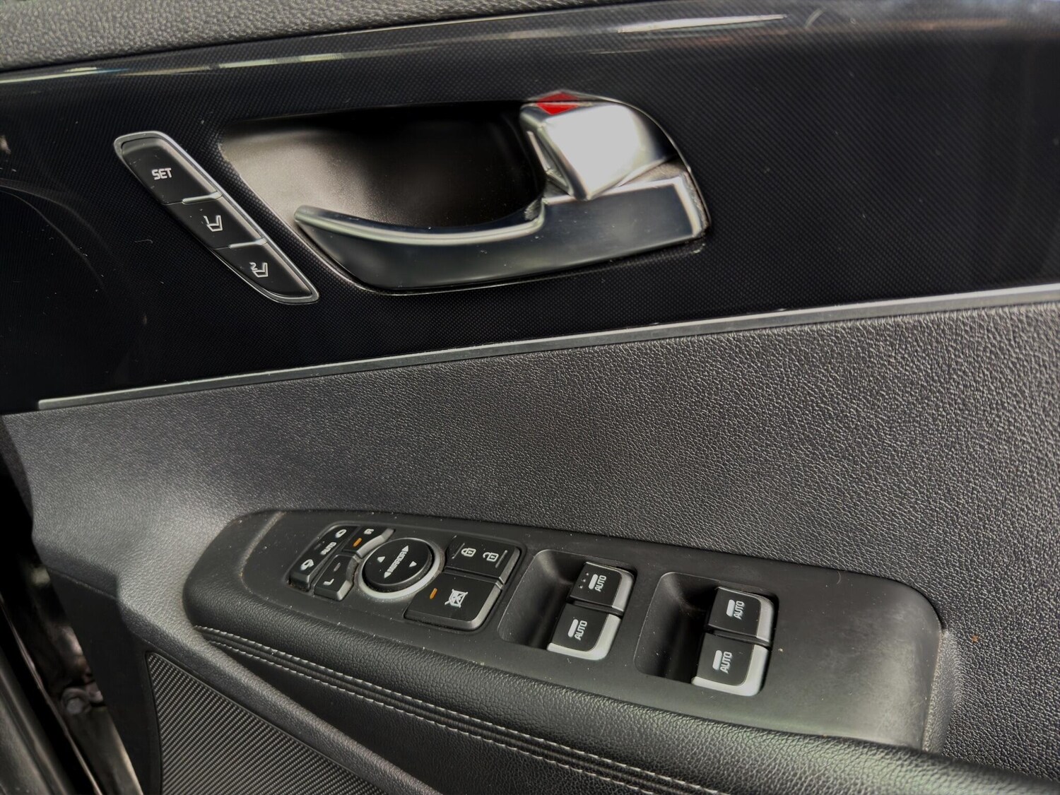 Used Kia Sorento 2016 for sale - 78148632: Photo 21