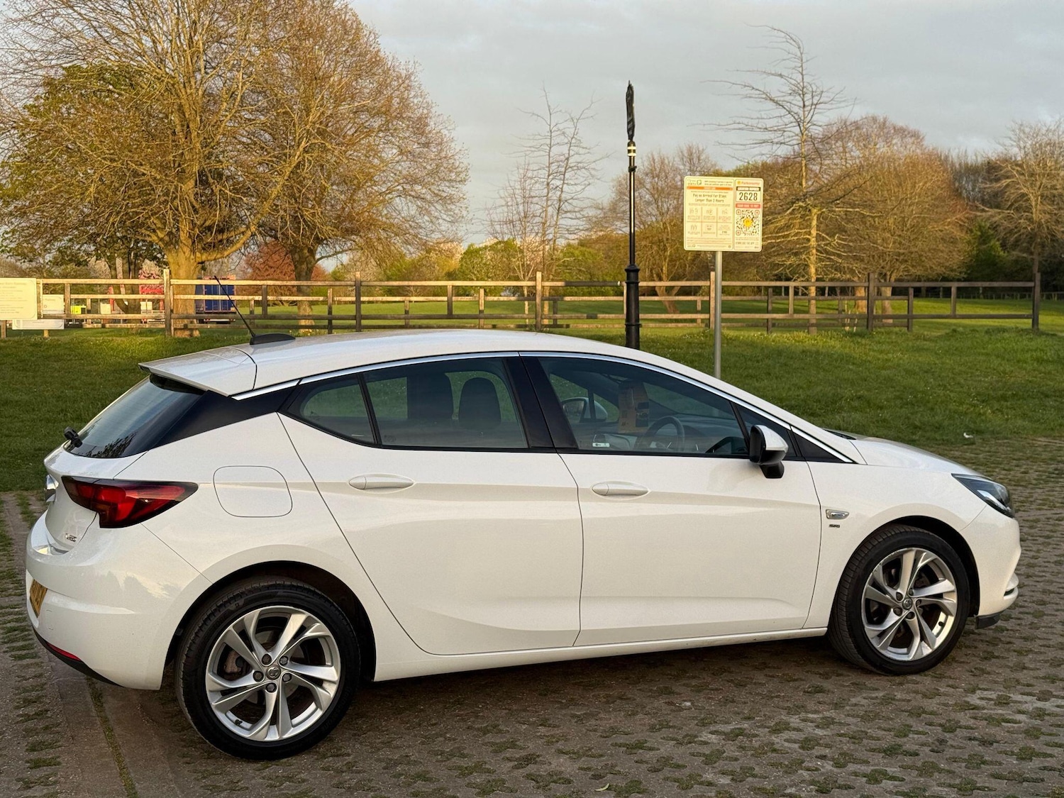 Used Vauxhall Astra for sale - 78201627: Photo 25