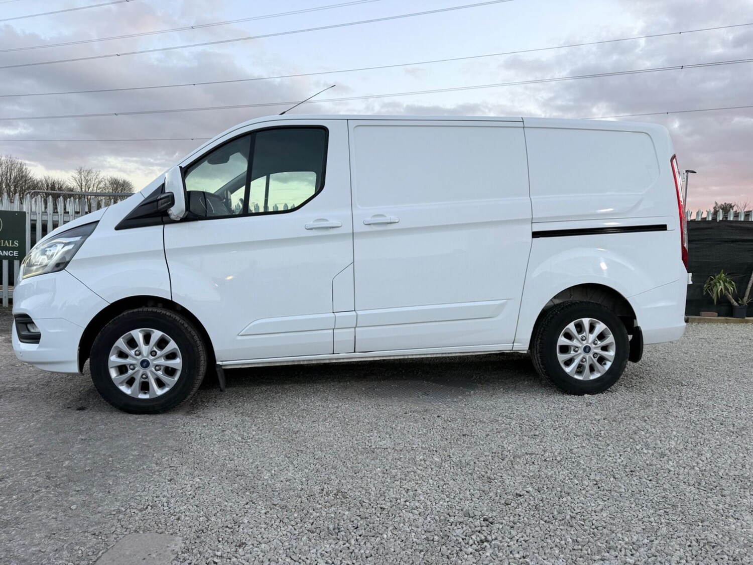 Used Ford Transit Custom 2021 for sale - 77841696: Photo 3