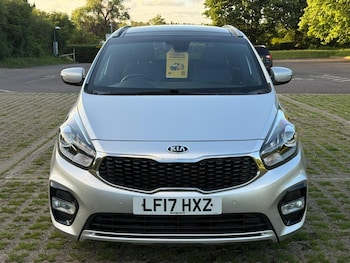 Used Kia Carens 2017 for sale - 78864722: Photo