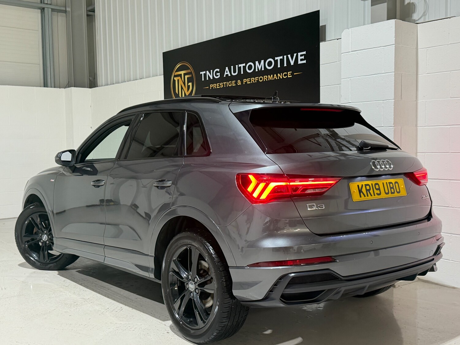 Used Audi Q3 2019 for sale - 78187375: Photo 9