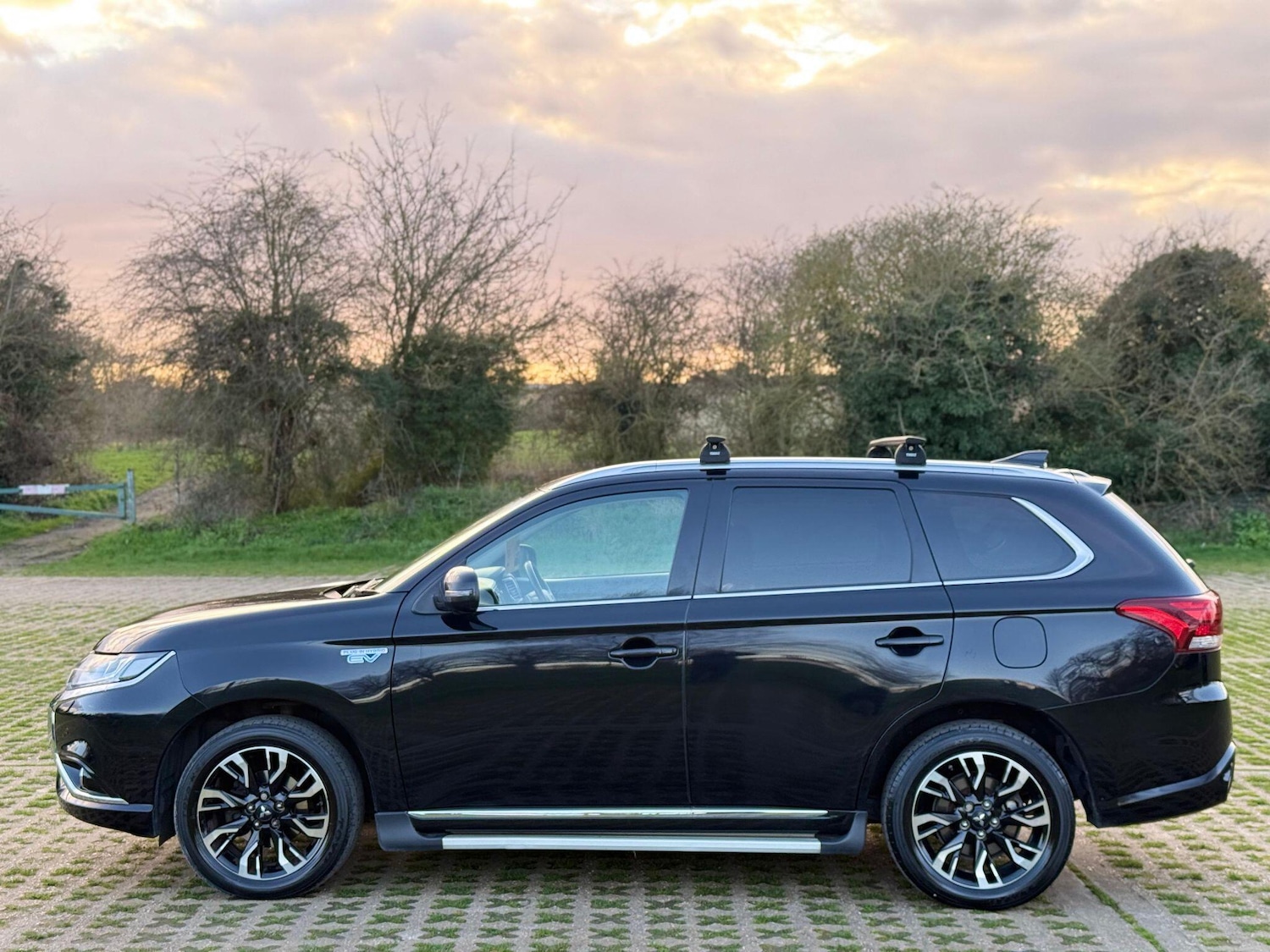 Used Mitsubishi Outlander 2017 for sale - 78029170: Photo 9