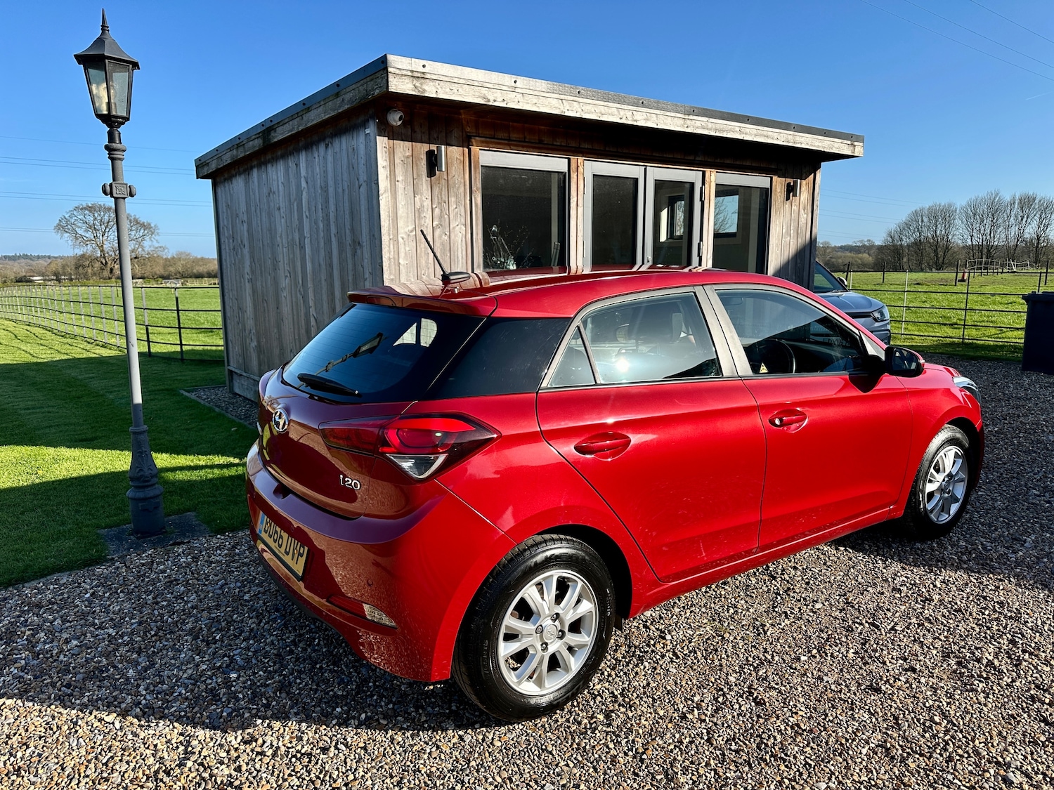 Used Hyundai i20 2016 for sale - 77950512: Photo 2