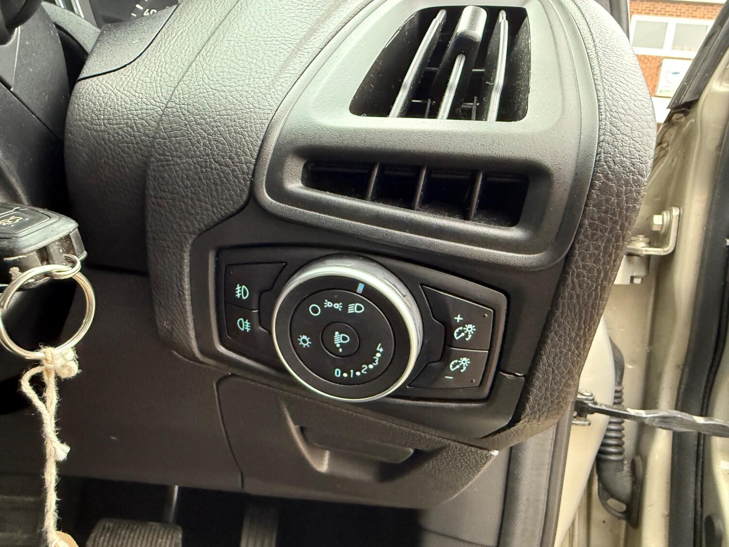 Used Ford Focus 2015 for sale - 78002006: Photo 9