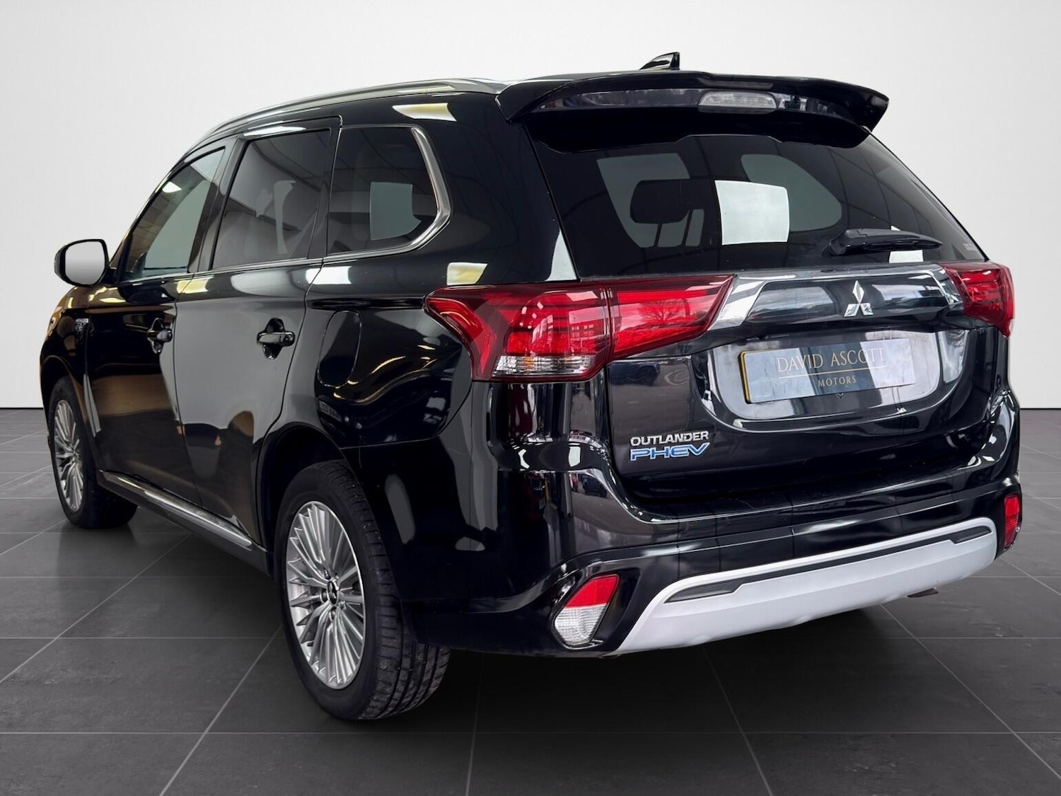 Used Mitsubishi Outlander 2020 for sale - 78069799: Photo 2