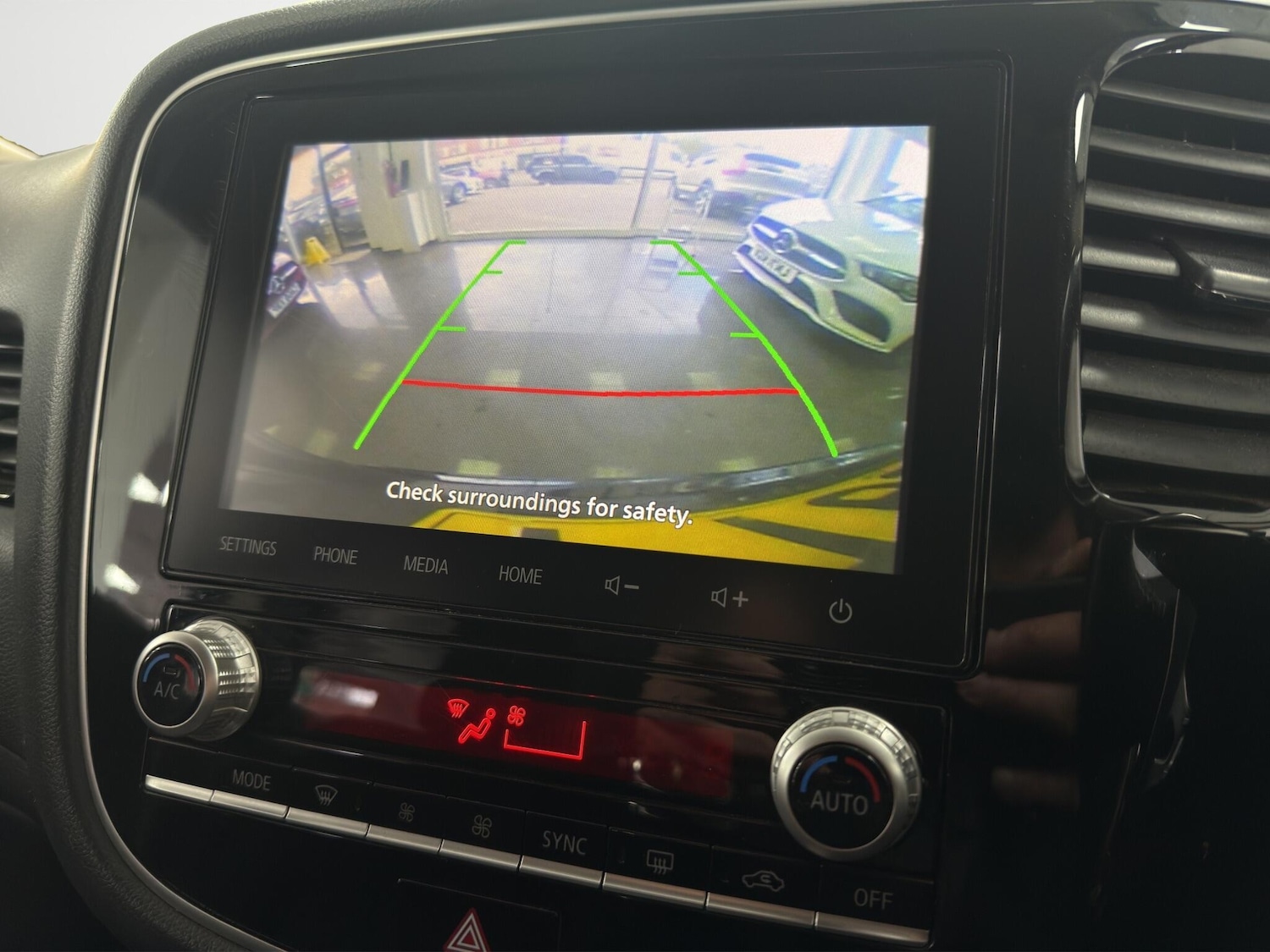 Used Mitsubishi Outlander 2020 for sale - 78069799: Photo 25