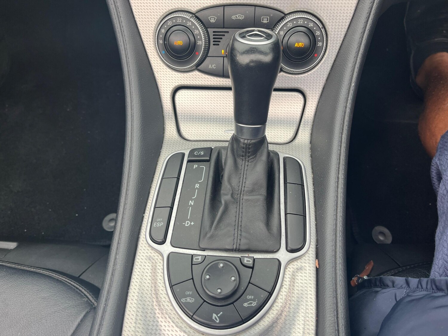 Used Mercedes-Benz SL for sale - 77762601: Photo 22