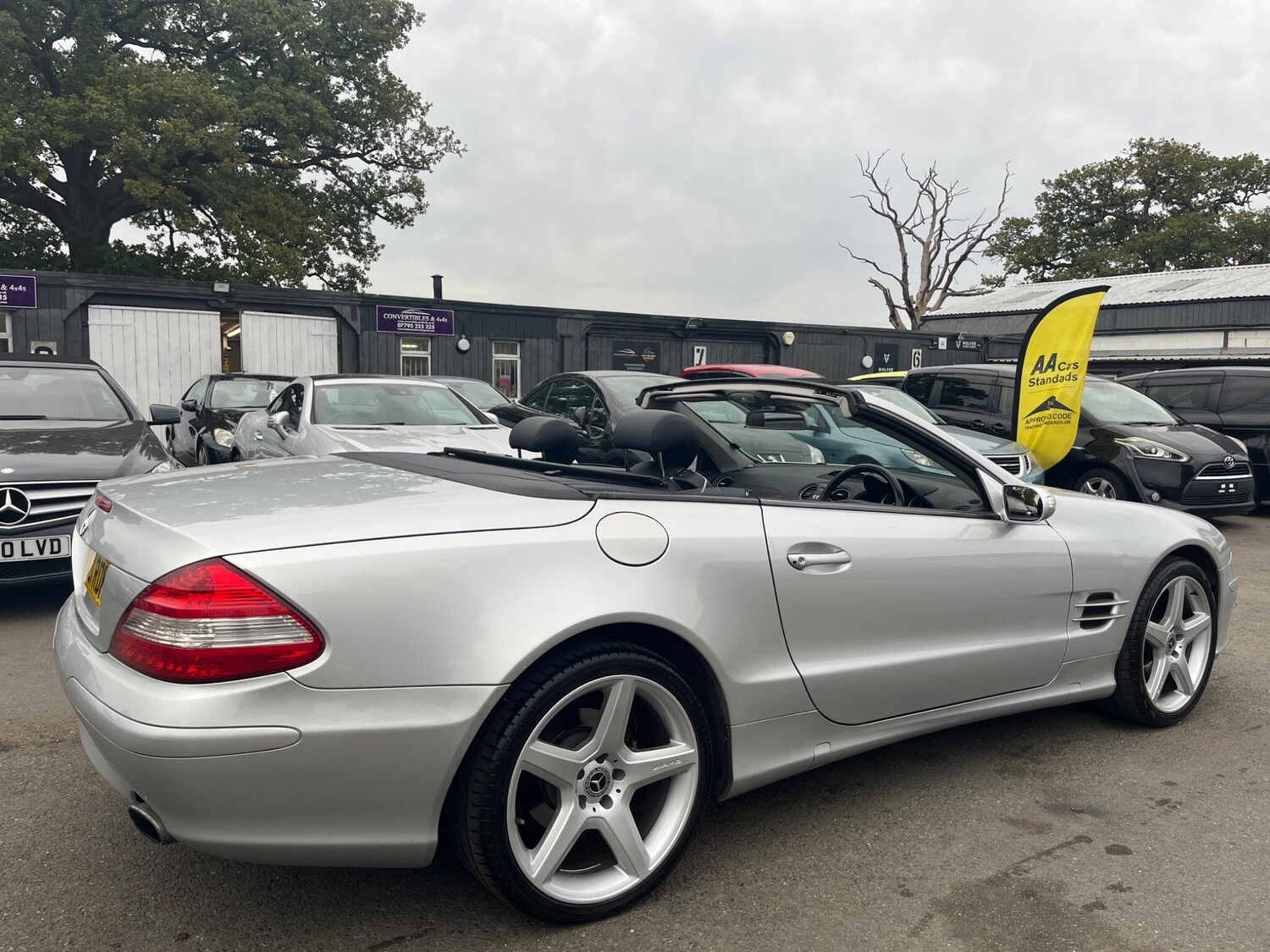 Used Mercedes-Benz SL for sale - 77762601: Photo 6