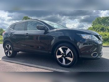 Used Nissan Qashqai 2015 for sale - 78599089: Photo