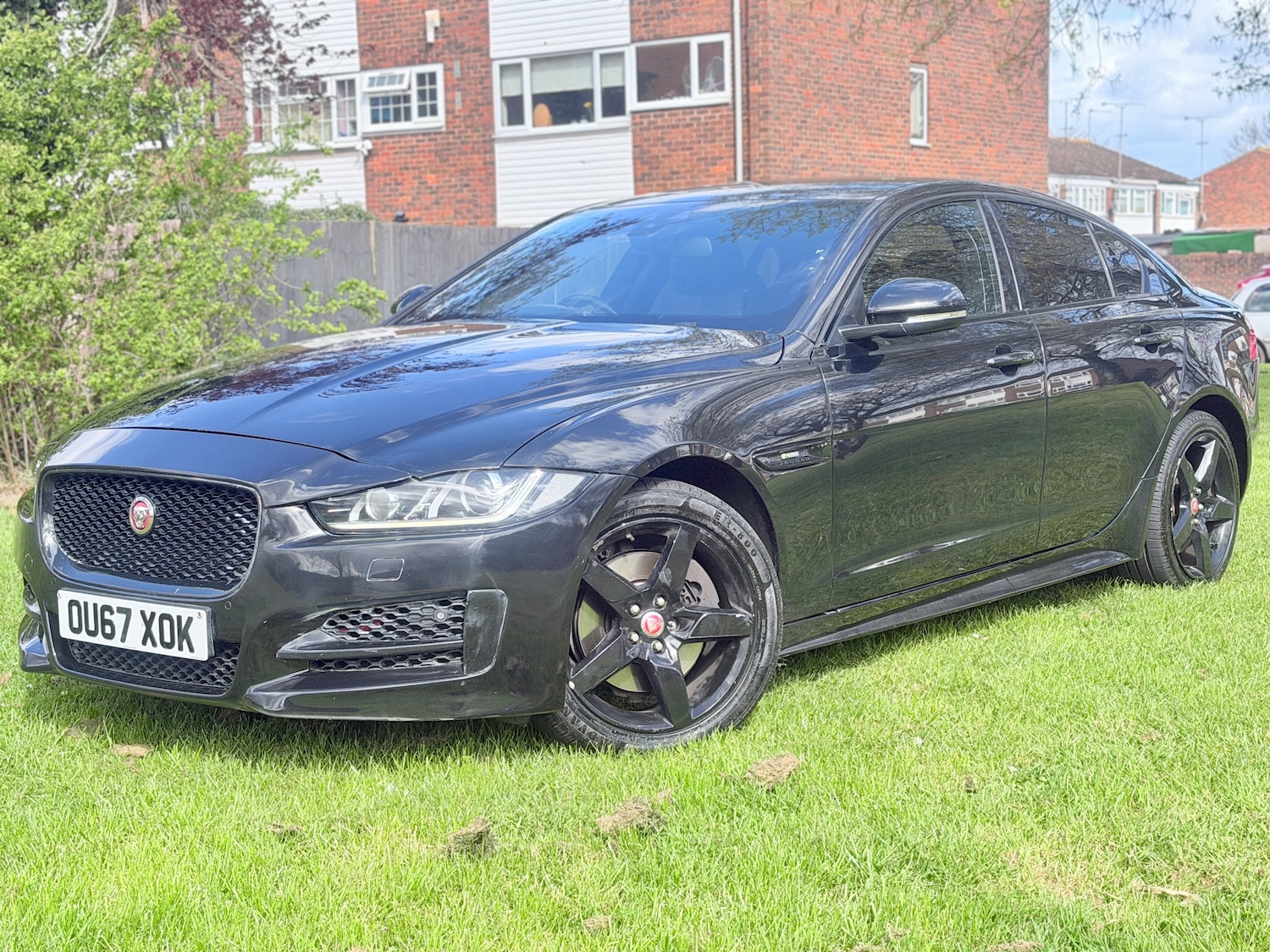 Used Jaguar XE 2017 for sale - 78098019: Photo 3