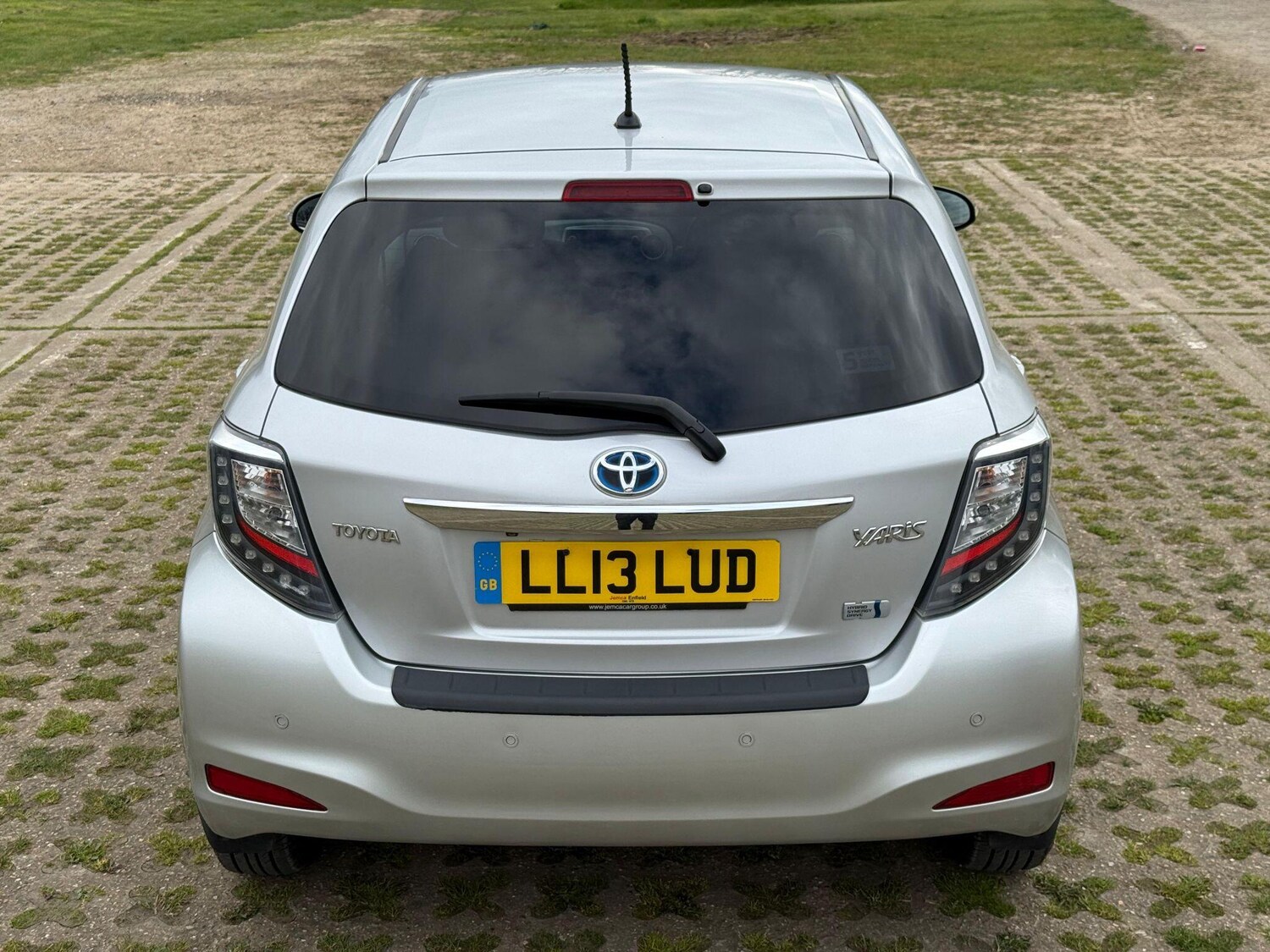 Used Toyota Yaris for sale - 78103563: Photo 11