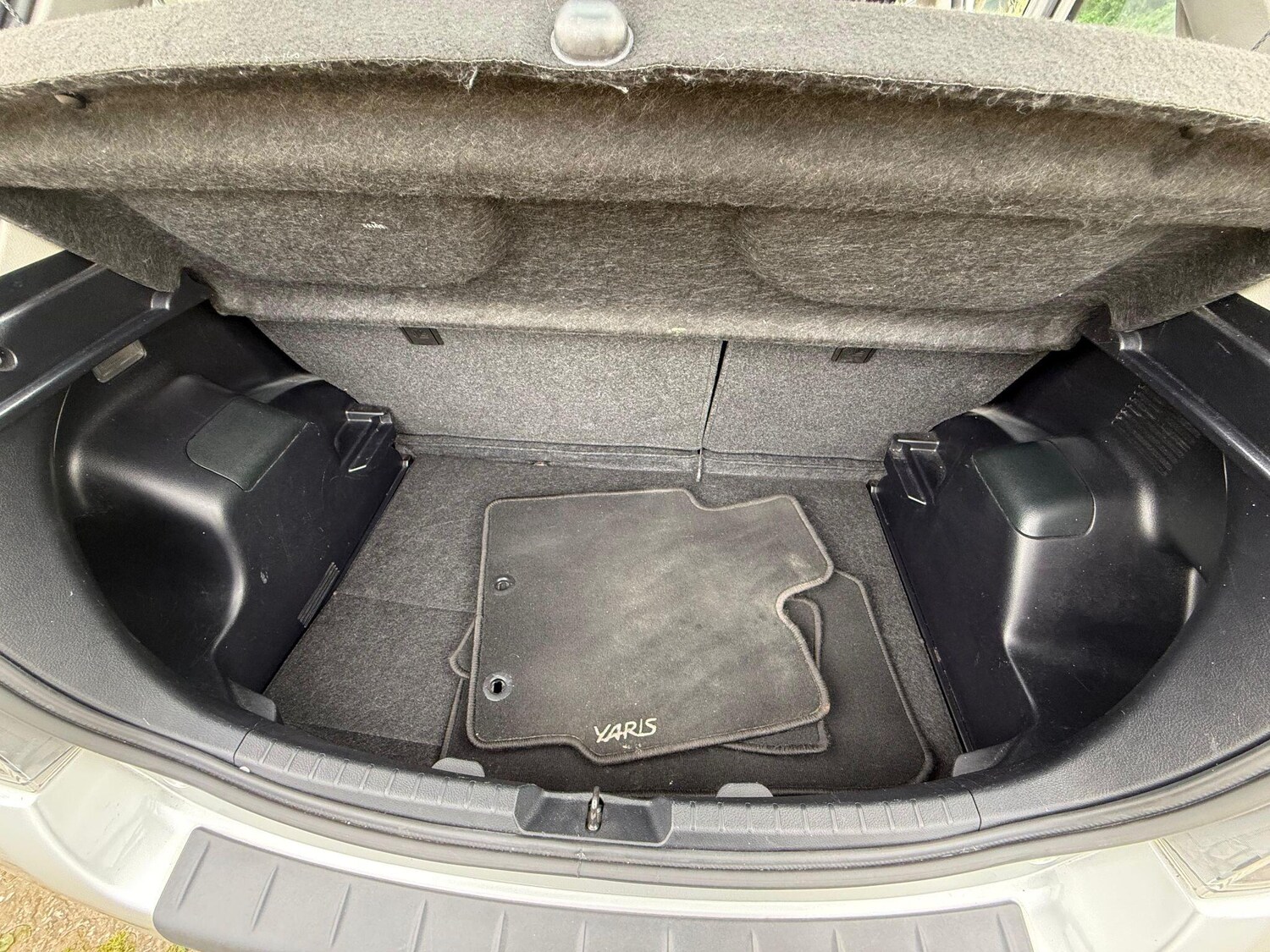 Used Toyota Yaris for sale - 78103563: Photo 13