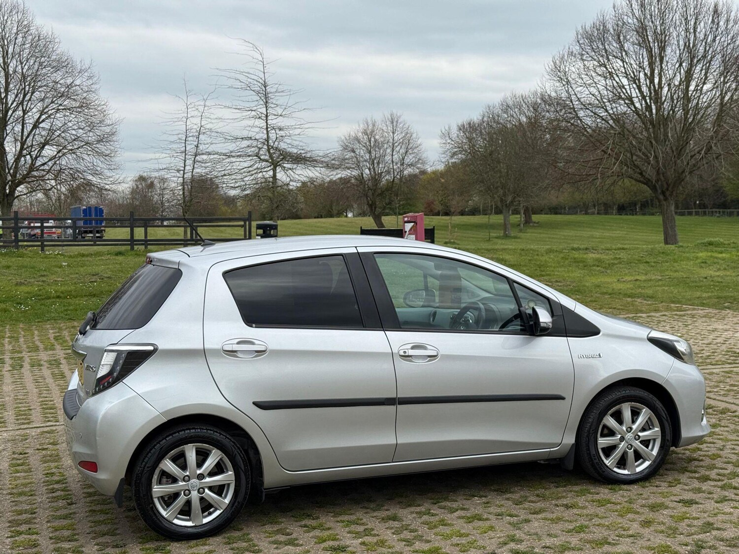 Used Toyota Yaris for sale - 78103563: Photo 16