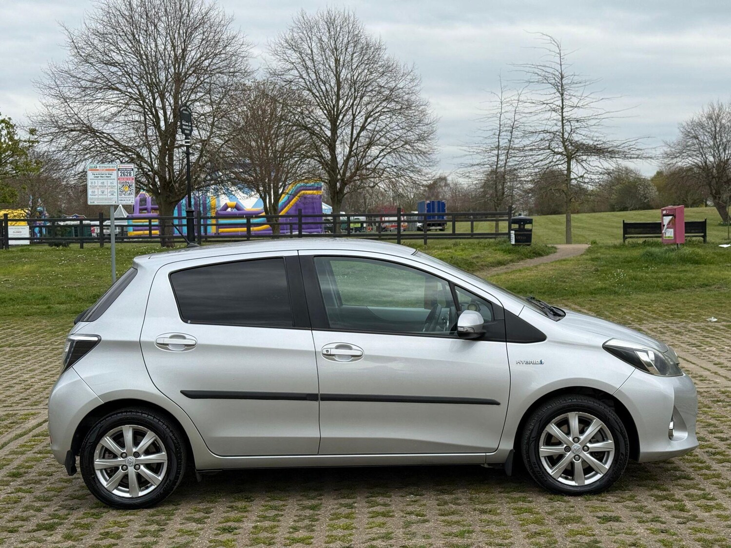 Used Toyota Yaris for sale - 78103563: Photo 17