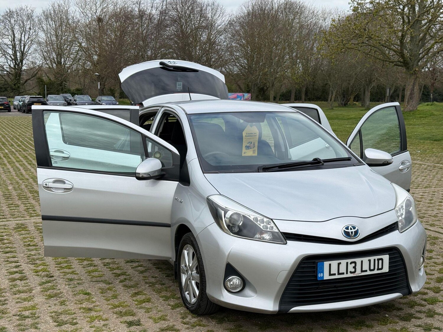 Used Toyota Yaris for sale - 78103563: Photo 25