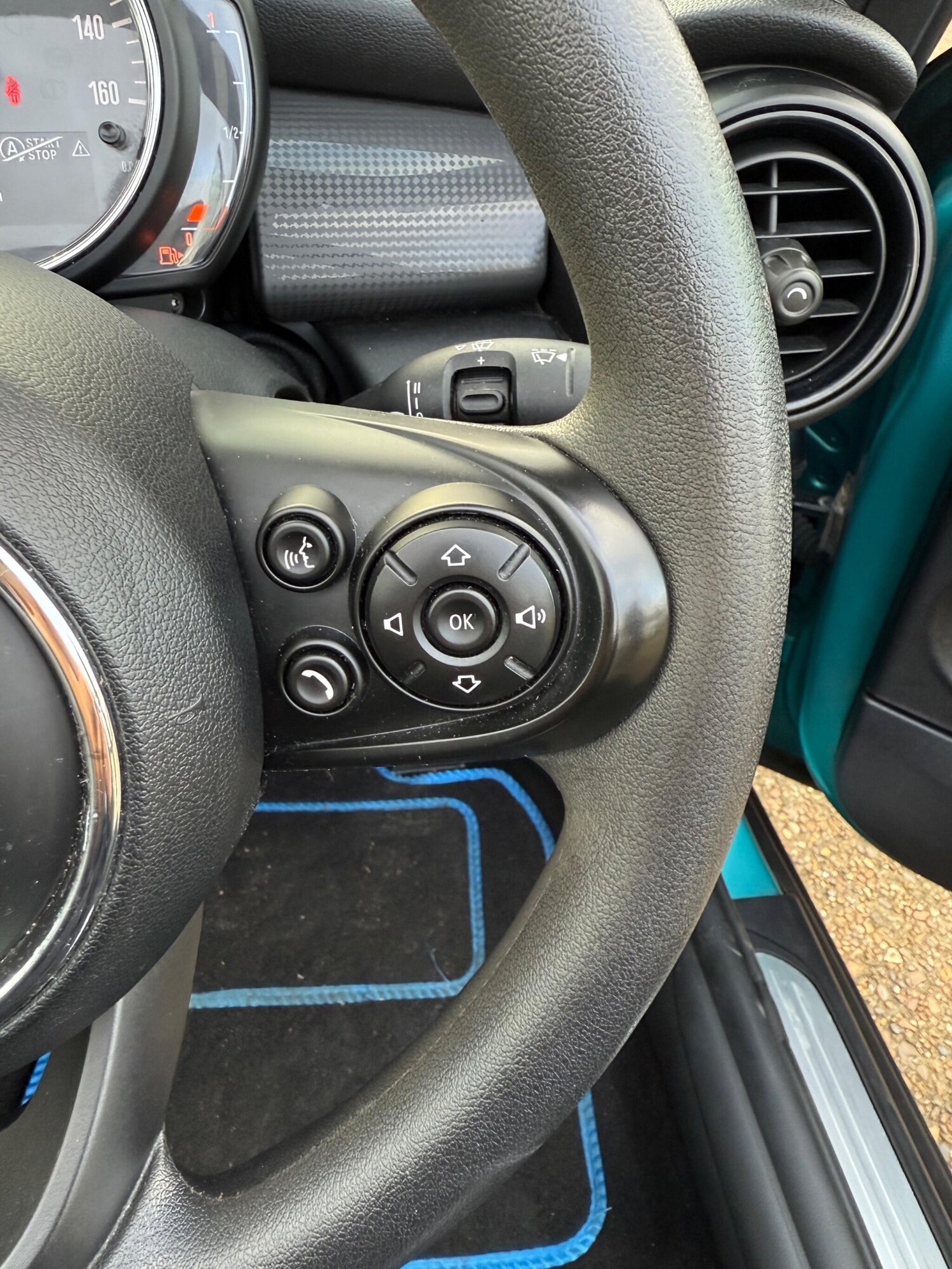 Used MINI Convertible 2018 for sale - 78001963: Photo 15