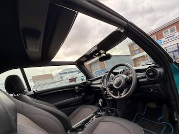 MINI Convertible feature image