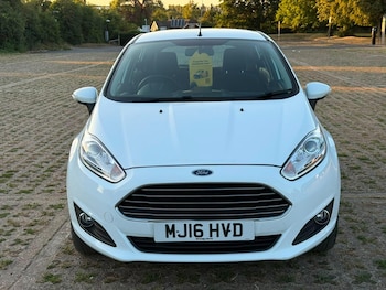 Used Ford Fiesta 2016 for sale - 79197995: Photo