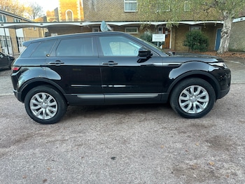 Used Land Rover Range Rover Evoque 2018 for sale - 77927804: Photo