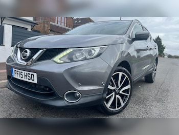 Used Nissan Qashqai 2015 for sale - 78545214: Photo
